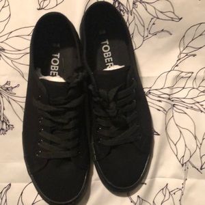 Rubber, knit, lace-up